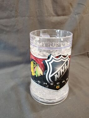 NHL  Plastic Chicago Blackhawks Clear and Red Logo  Freezer Tumbler/Mug